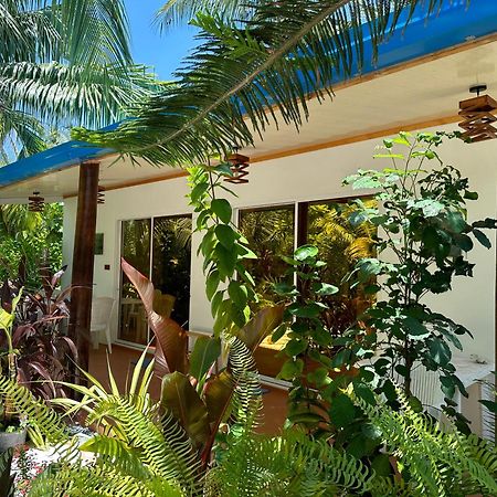 Blue Water Thoddoo Inn ภายนอก รูปภาพ