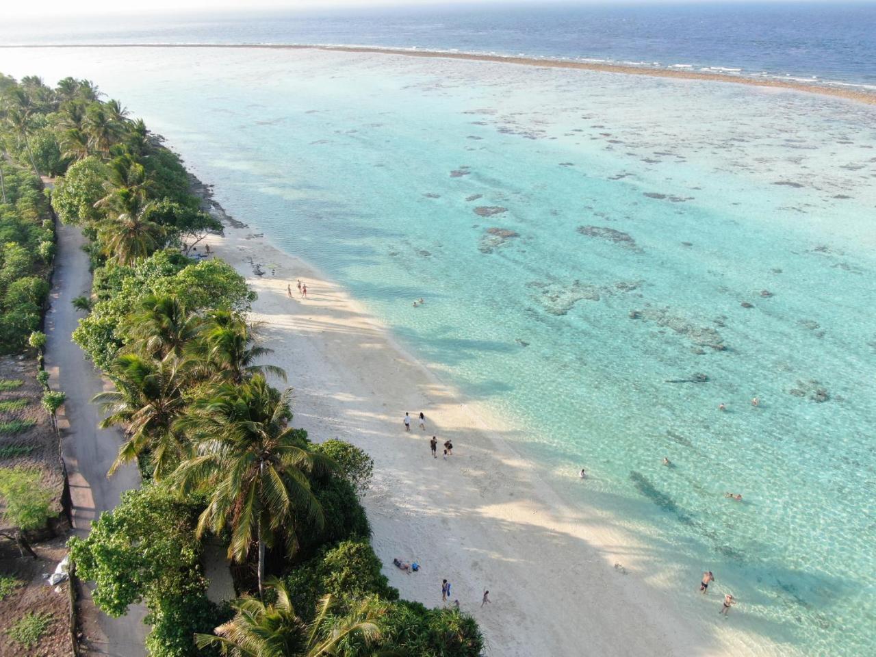 Blue Water Thoddoo Inn ภายนอก รูปภาพ